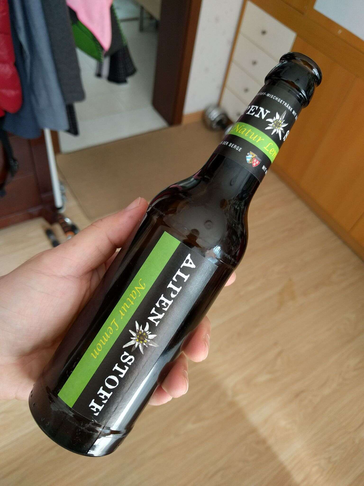 Unser Bürgerbräu Alpenstoff Natur Lemon 20161118 101218